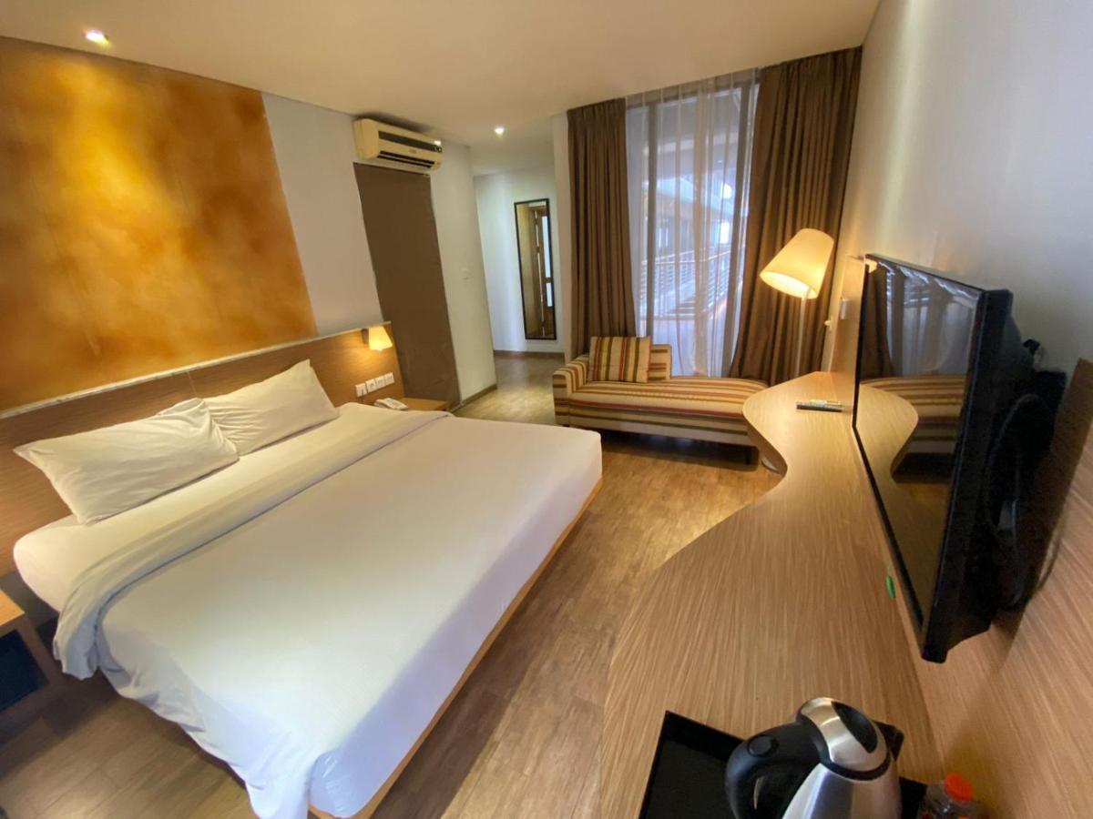 Liberta Hotel Jimbaran Екстер'єр фото