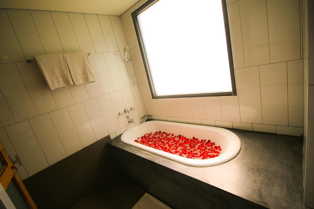 Liberta Hotel Jimbaran Екстер'єр фото