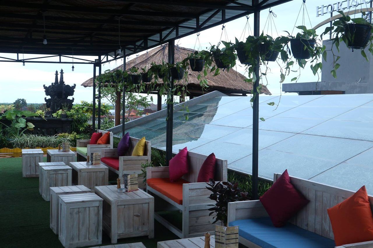 Liberta Hotel Jimbaran Екстер'єр фото